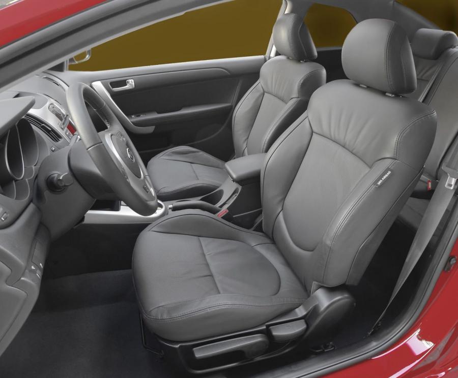  Kia Forte Koup 2009 года  (фото 21 из 169)